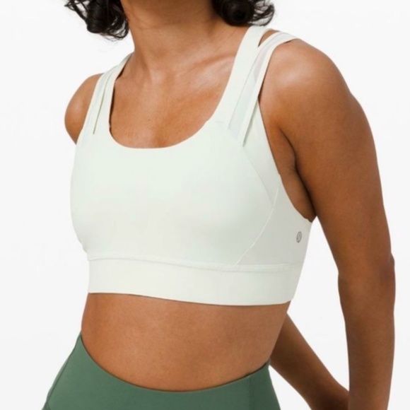 lululemon Geared to Train Bra - Picture 1 of 5